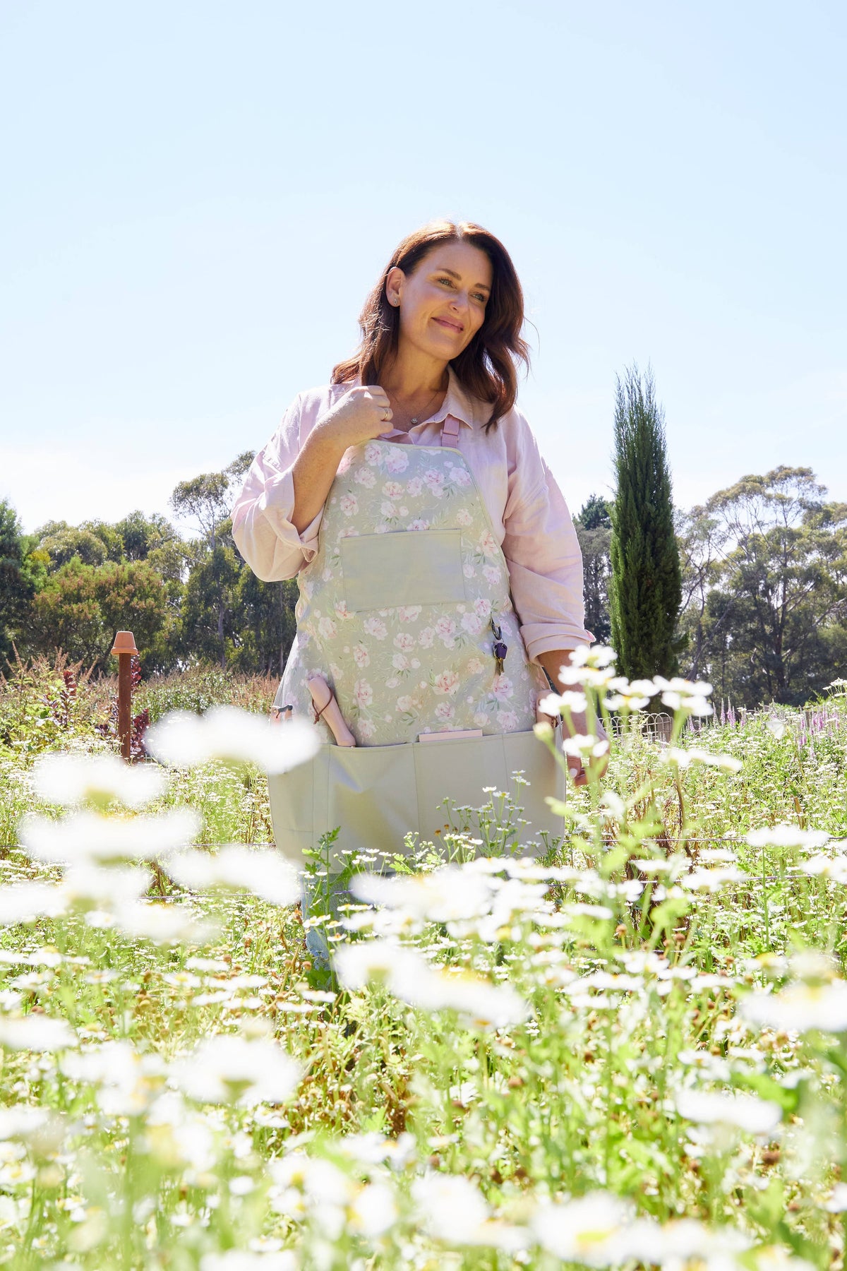 Lickity Split - Nippin' The Bud Apron